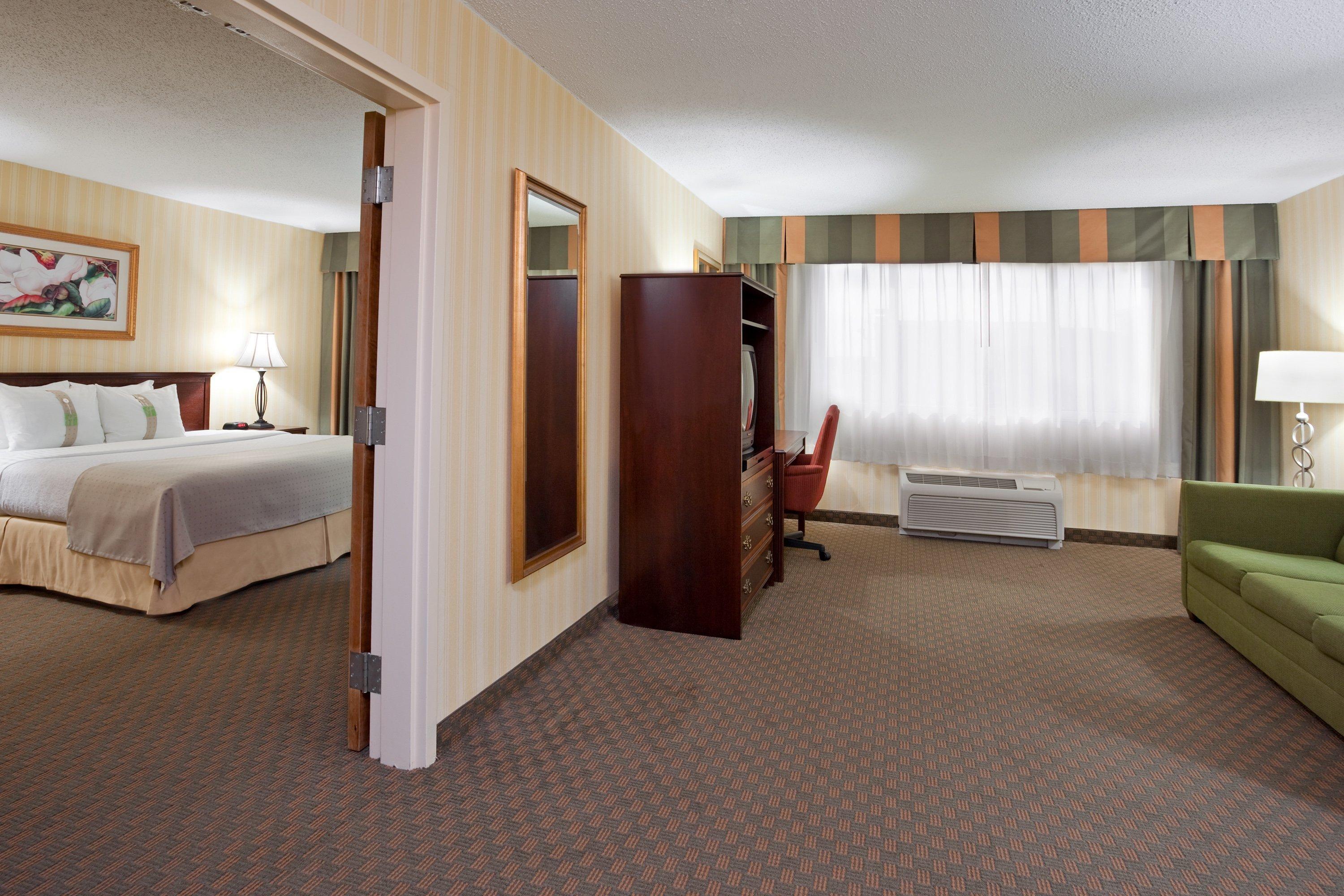 Dwtn-capitol Square By Ihg Hotel